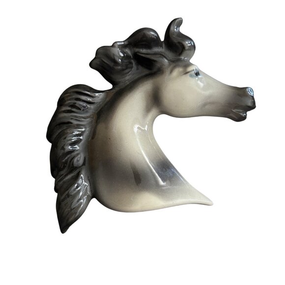 Horse Head Ceramic Wall Hanging Sculpture - Picture 1 of 5